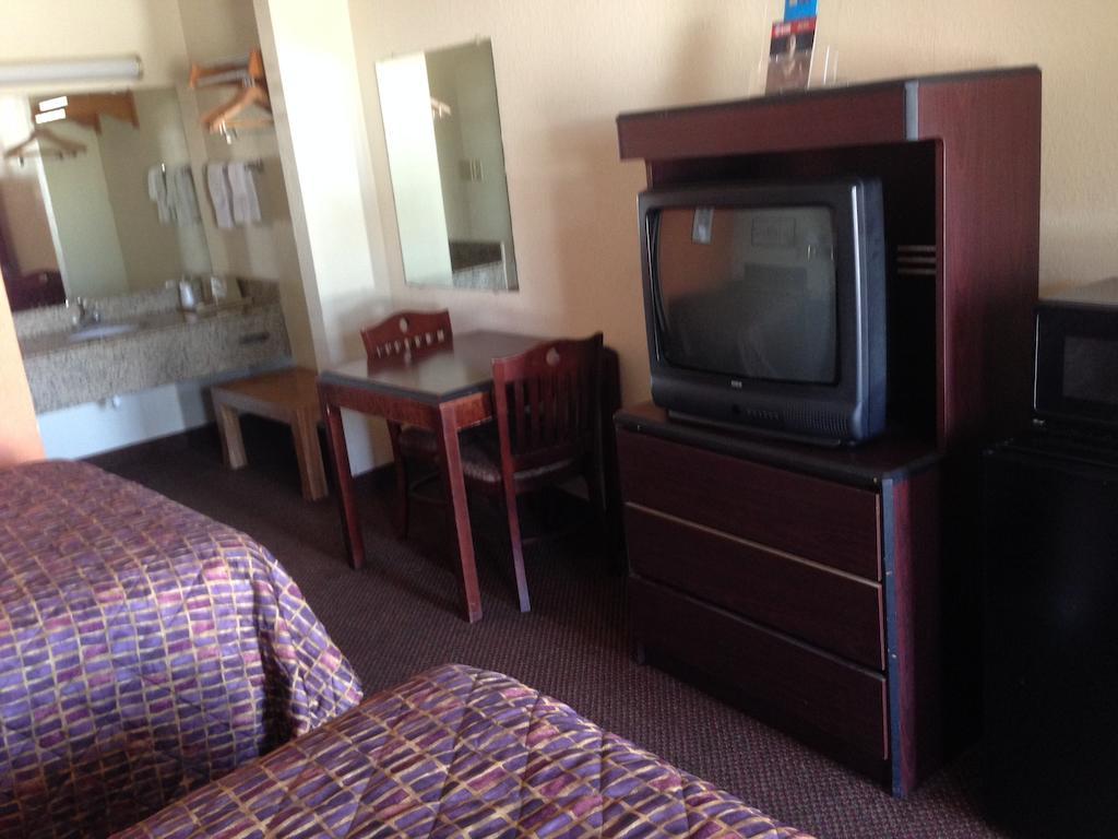 Scottish Inns Jonesboro Quarto foto